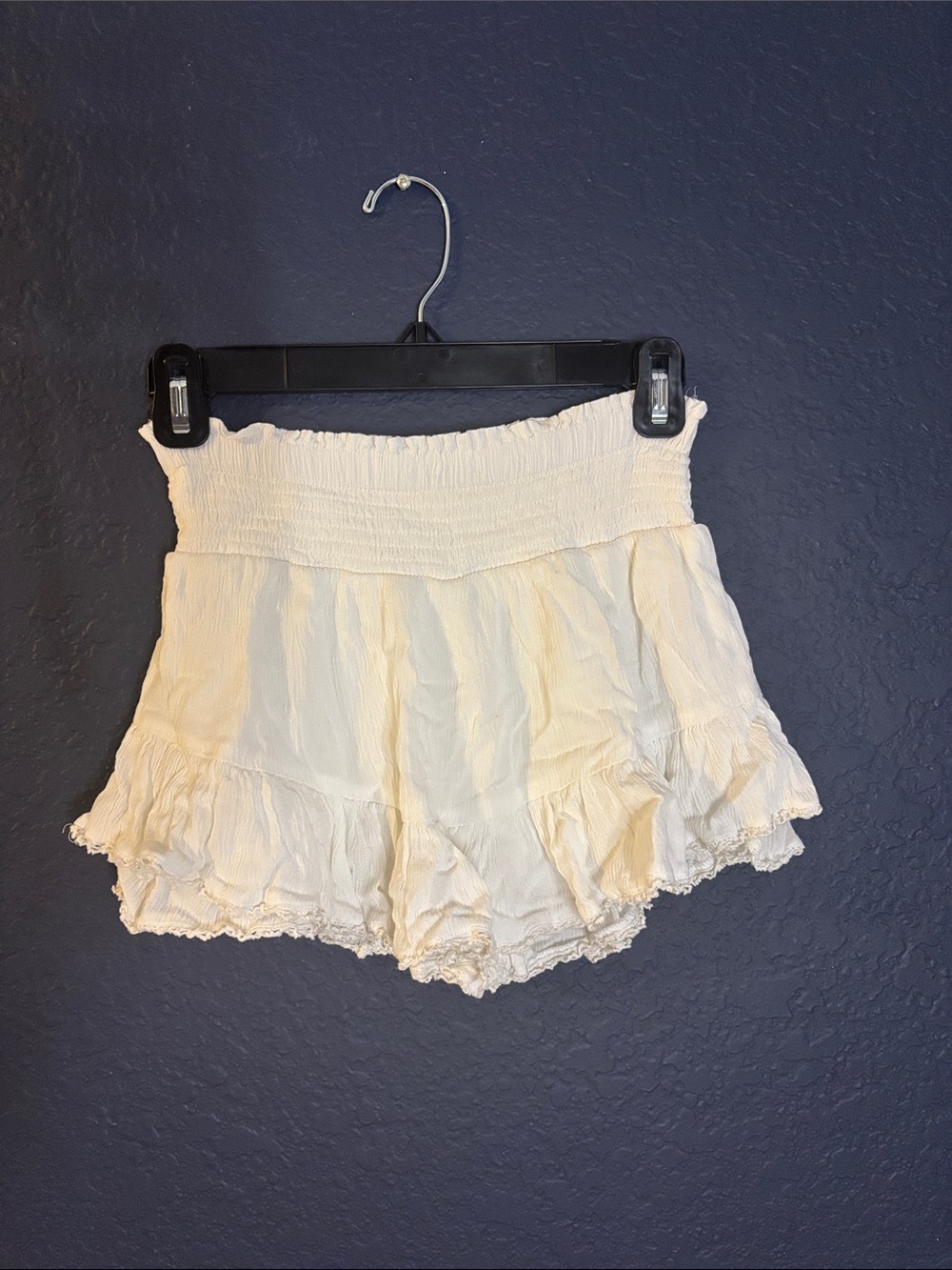 Aeropostale Cream Smocked Ruffle Mini Skirt with built in shorts